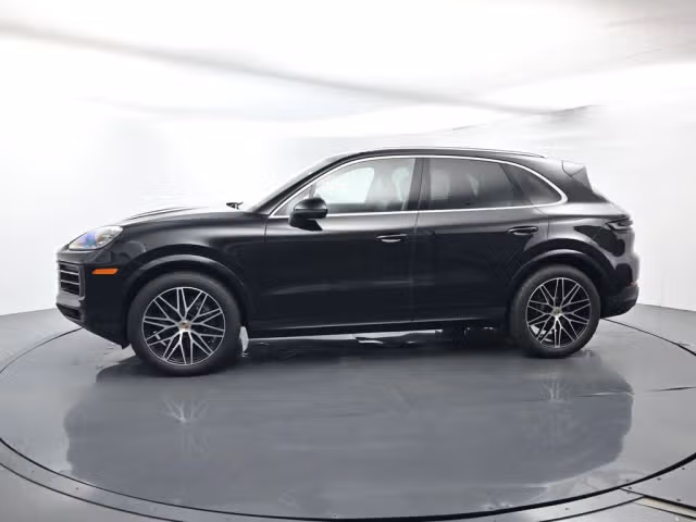2025 Porsche Cayenne Base - Photo 10