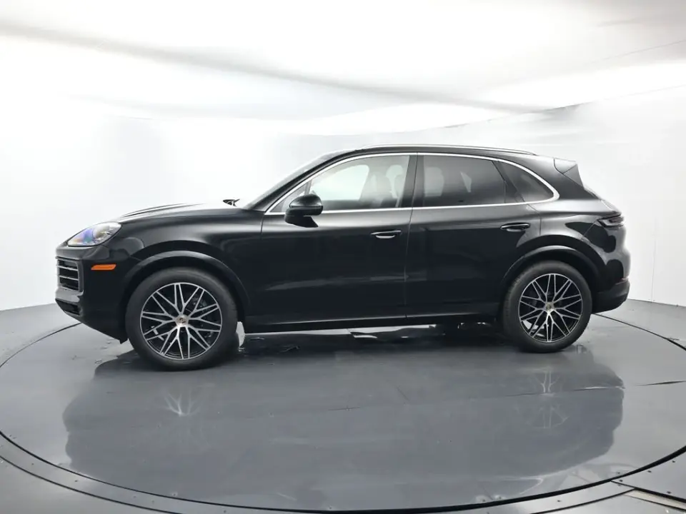 2025 Porsche Cayenne Base - Photo 15