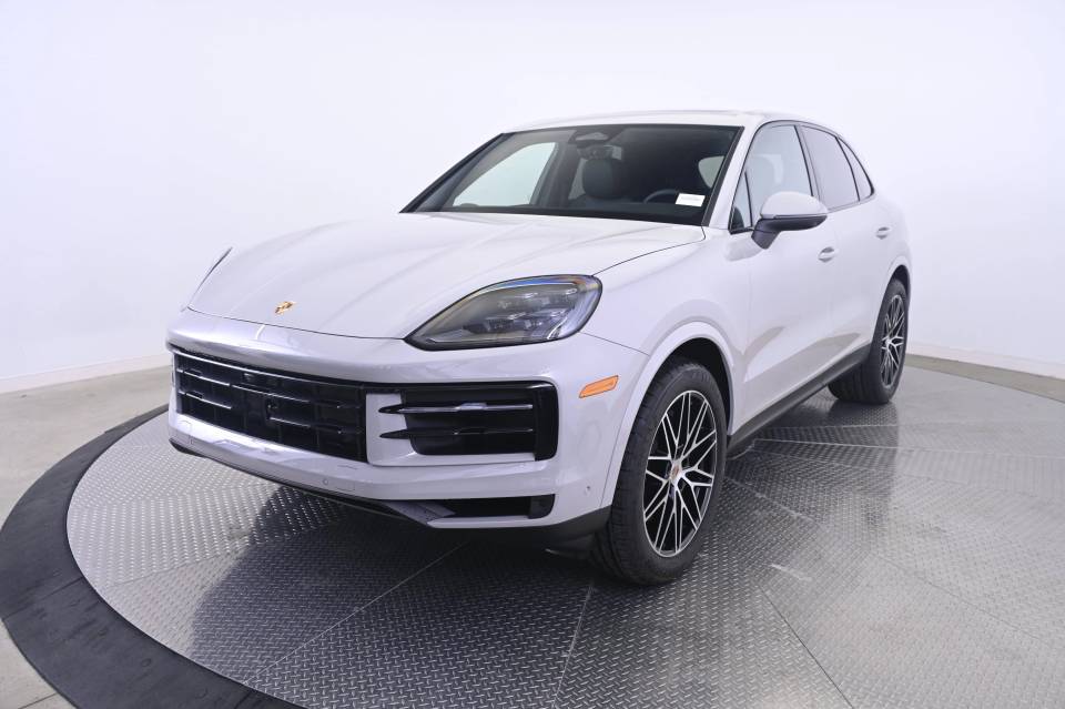 2026 Porsche Cayenne Base