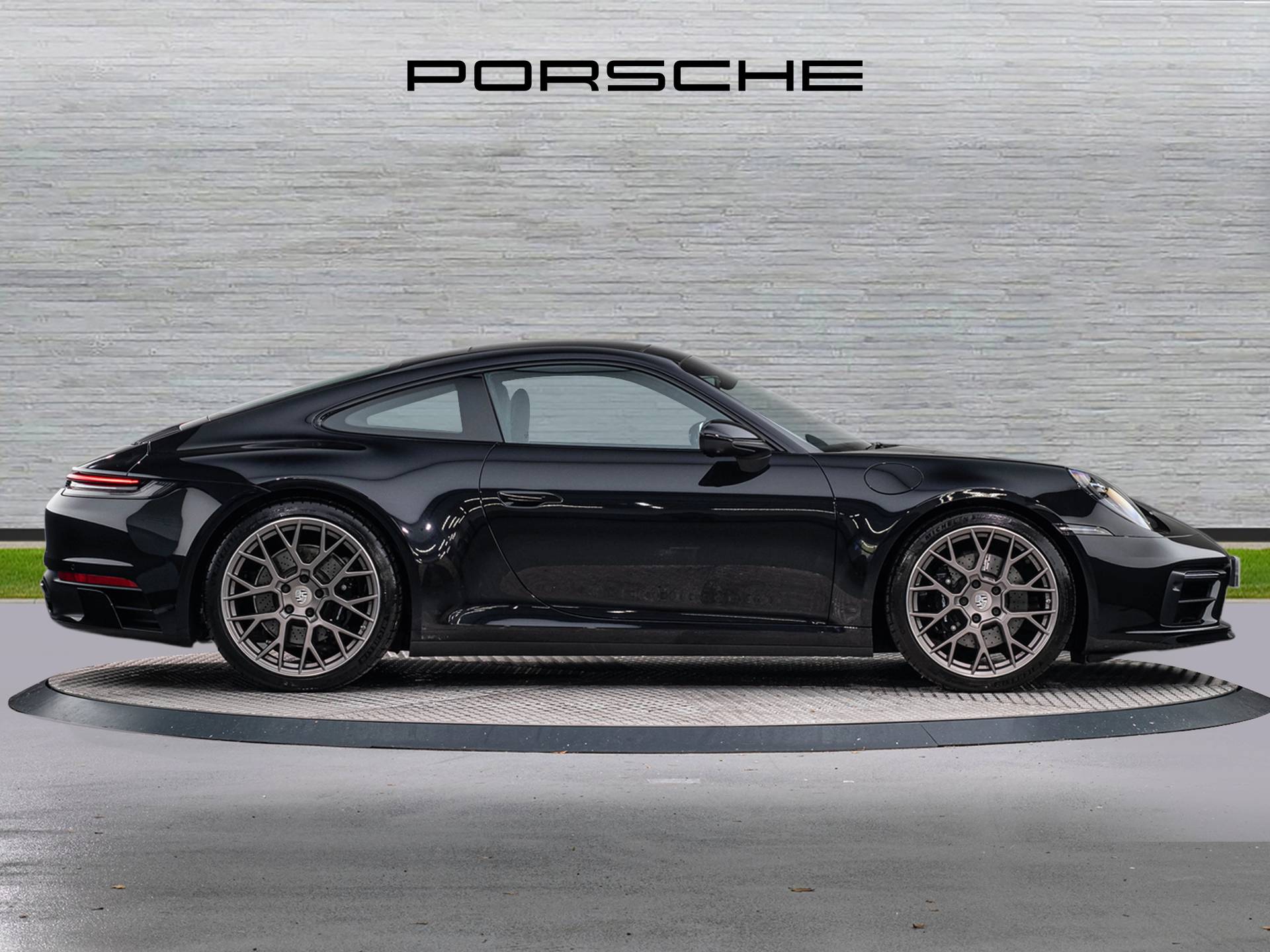 911 Carrera 4S, photo 2 of 52