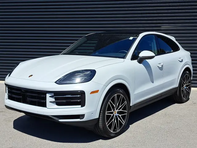 2025 Porsche Cayenne Coup Base - Photo 6