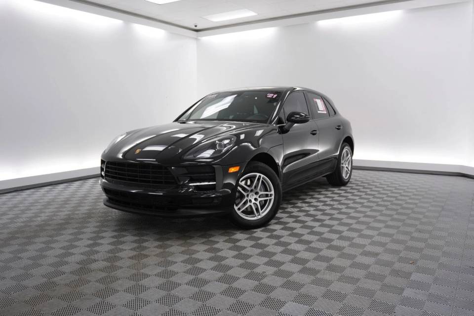 2021 Porsche Macan Base