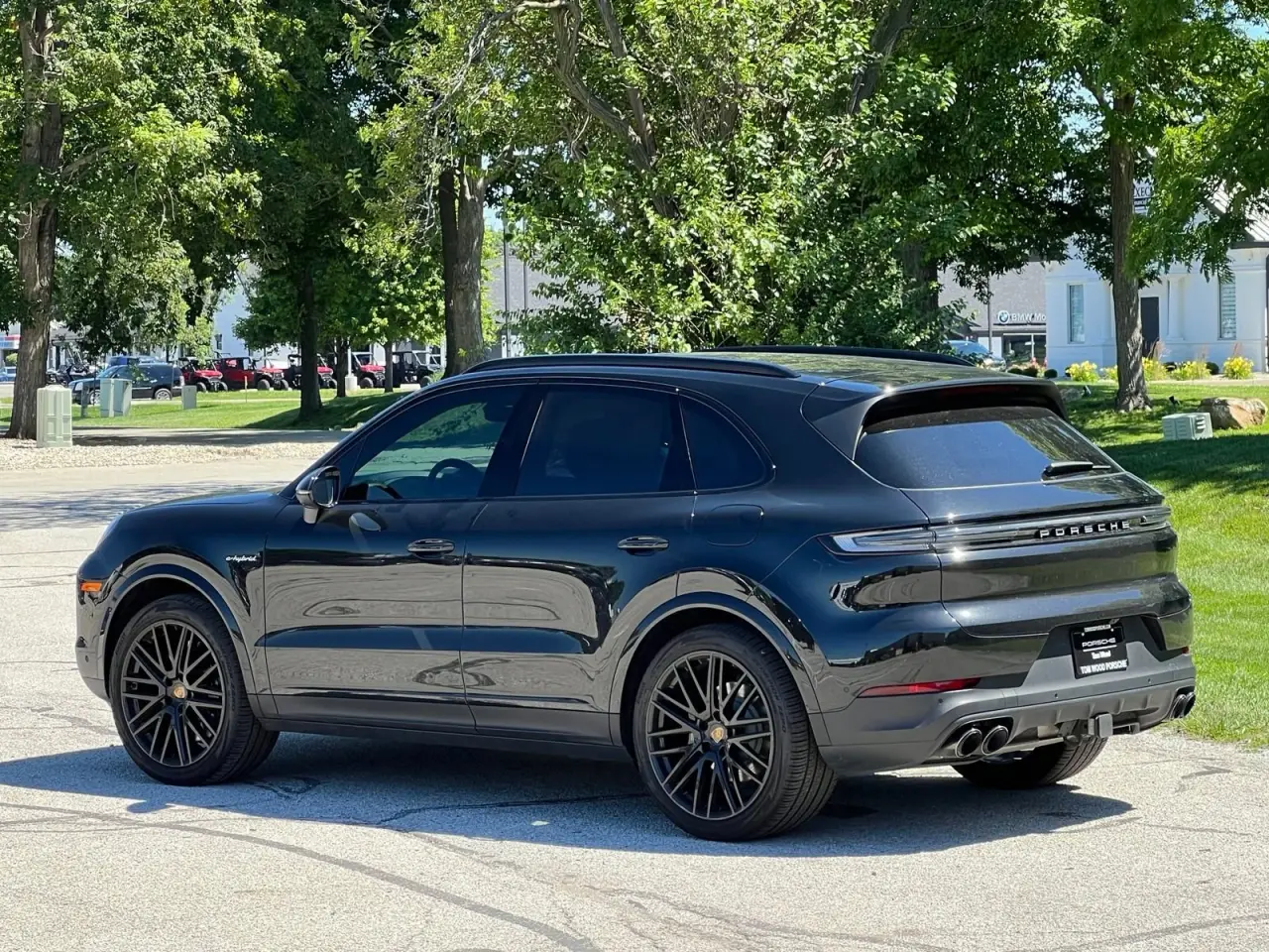 2025 Porsche Cayenne E-Hybrid - Photo 24