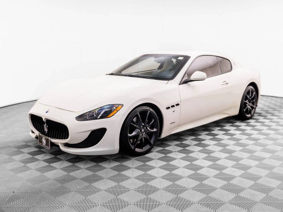 2013 Maserati GranTurismo