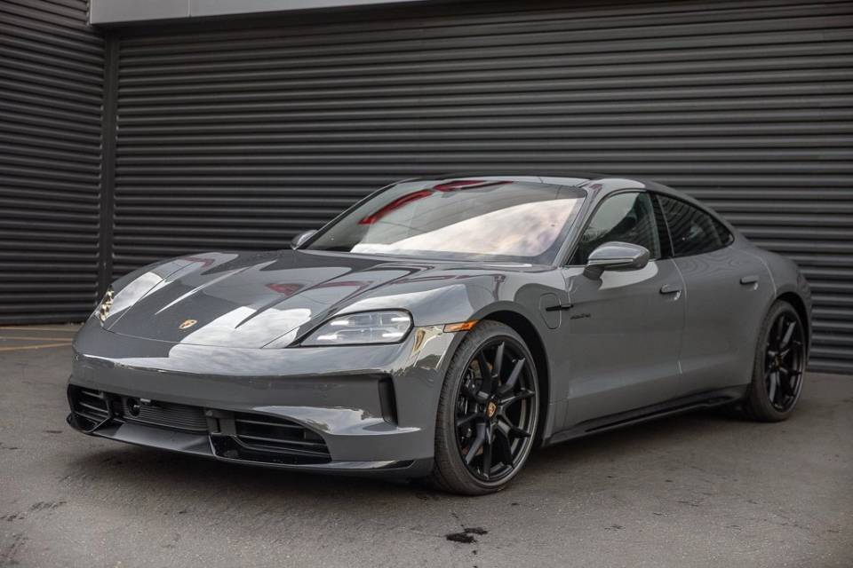 2026 Porsche Taycan