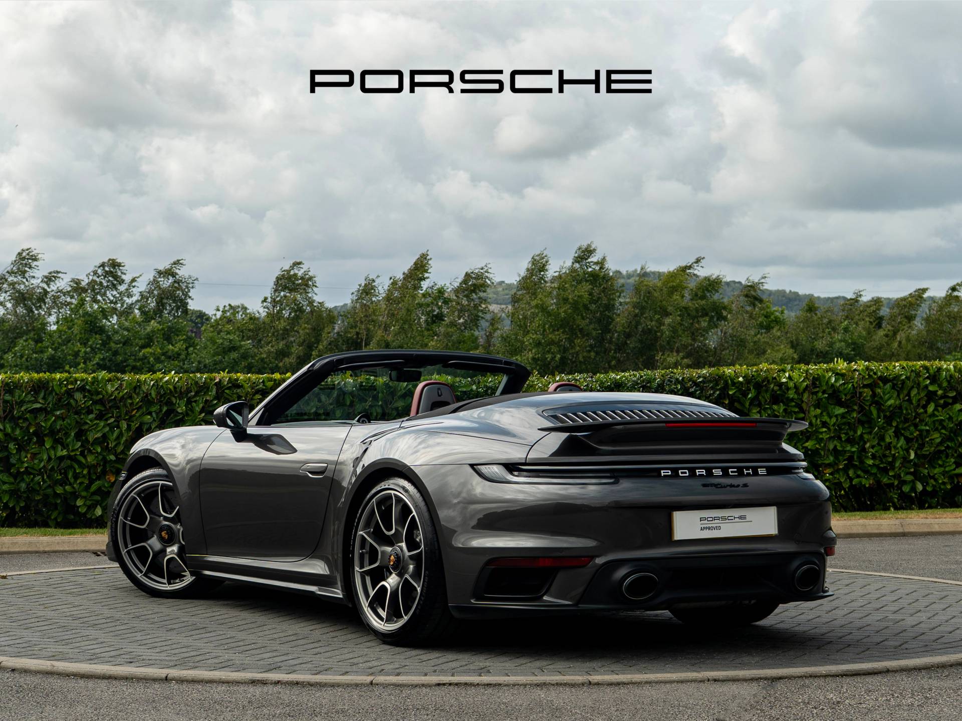 911 Turbo S Cabriolet, photo 2 of 41