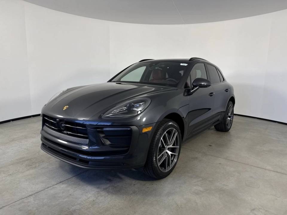 2026 Porsche Macan