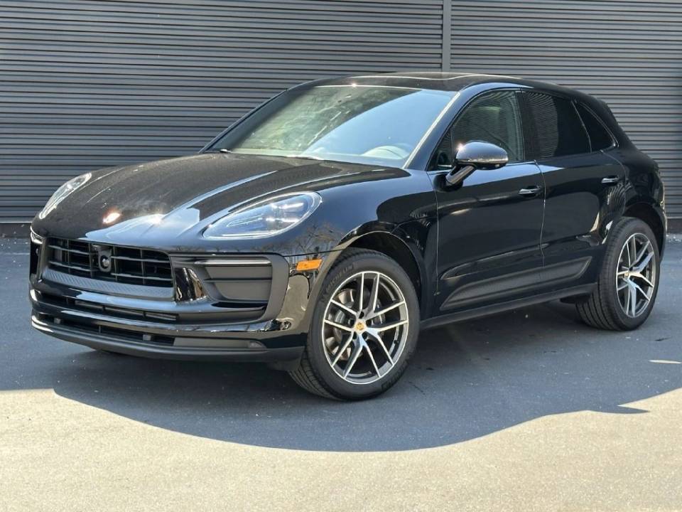 2026 Porsche Macan