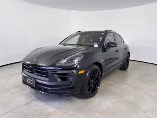 2022 Porsche Macan