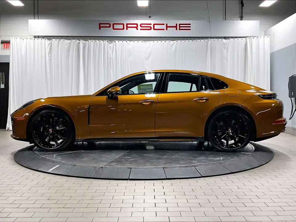 2026 Porsche Panamera 4 E-Hybrid - Photo 15