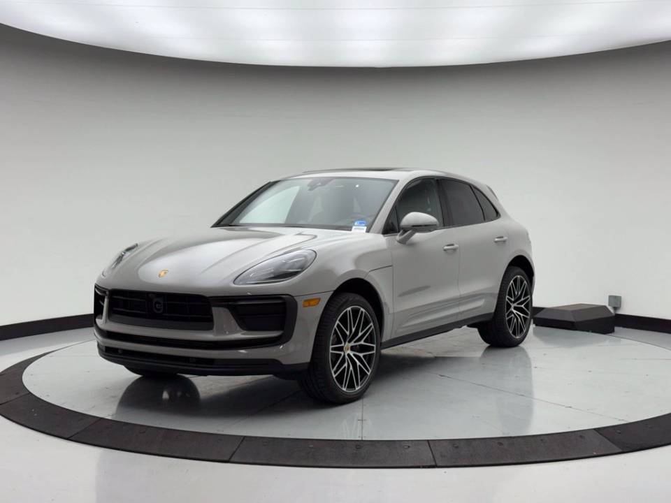 2026 Porsche Macan