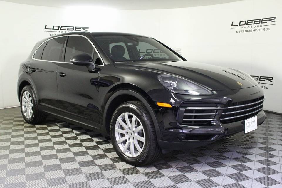 Buy used Porsche 2019 Porsche Cayenne at Porsche Lincolnwood