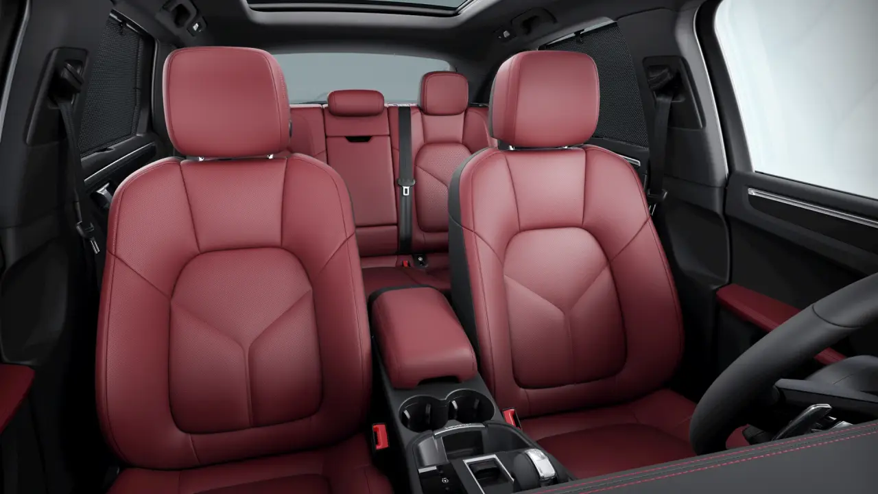 2026 Porsche Macan - Photo 40