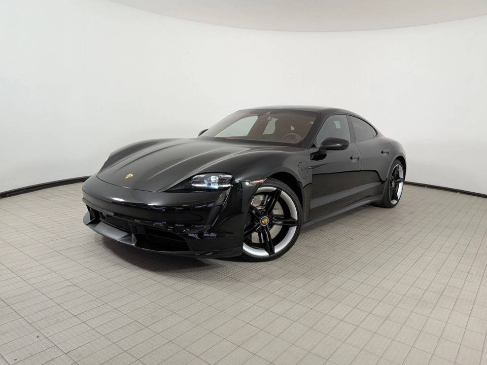 2020 Porsche Taycan Turbo