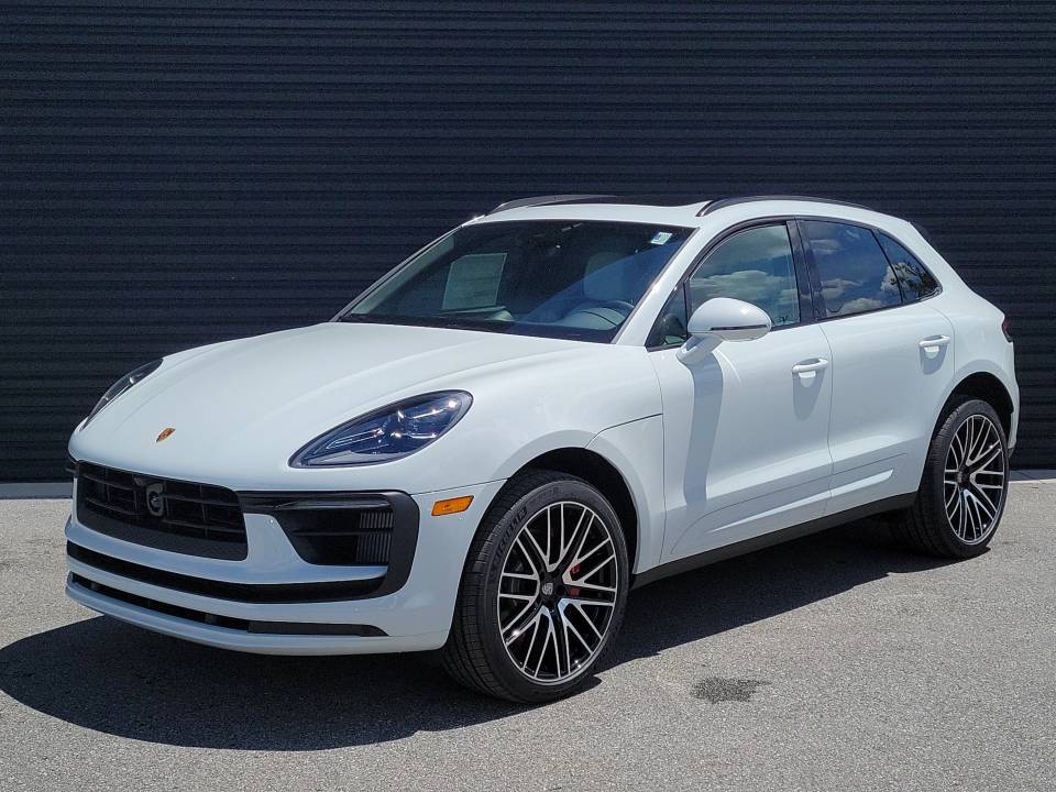 2026 Porsche Macan