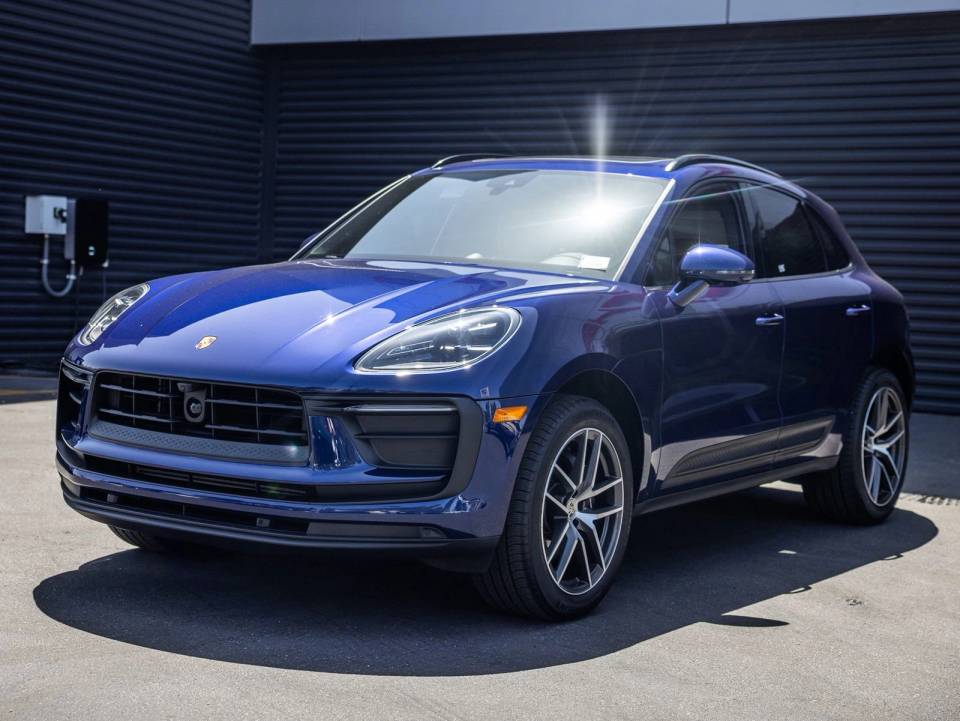 2026 Porsche Macan