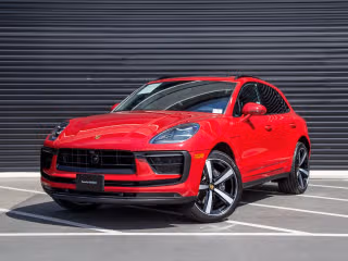 2026 Porsche Macan's photo