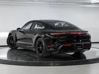 2026 Porsche Taycan Base - Photo 21