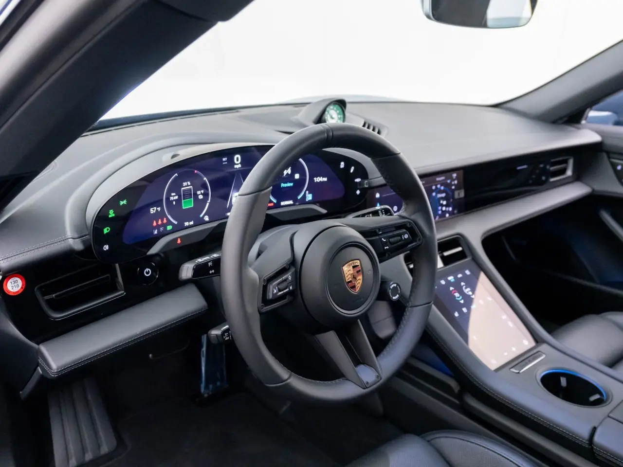 2026 Porsche Taycan Base - Photo 32