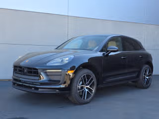 2026 Porsche Macan T's photo