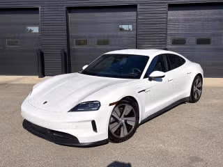 2025 Porsche Taycan
