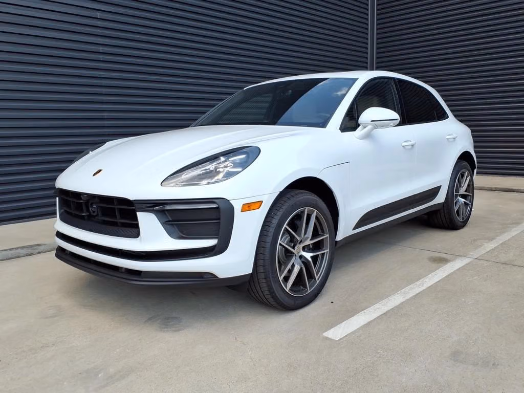 2026 Porsche Macan