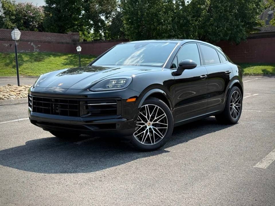 2025 Porsche Cayenne Coupe