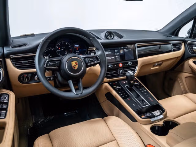 2026 Porsche Macan Base - Photo 26