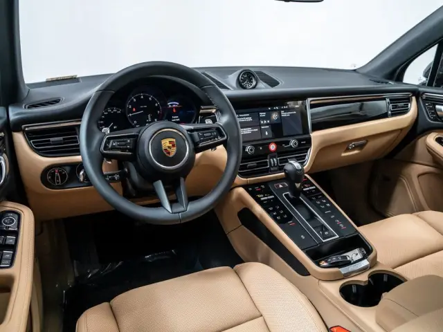 2026 Porsche Macan Base - Photo 30
