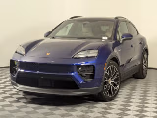 2025 Porsche Macan Macan Electric's photo