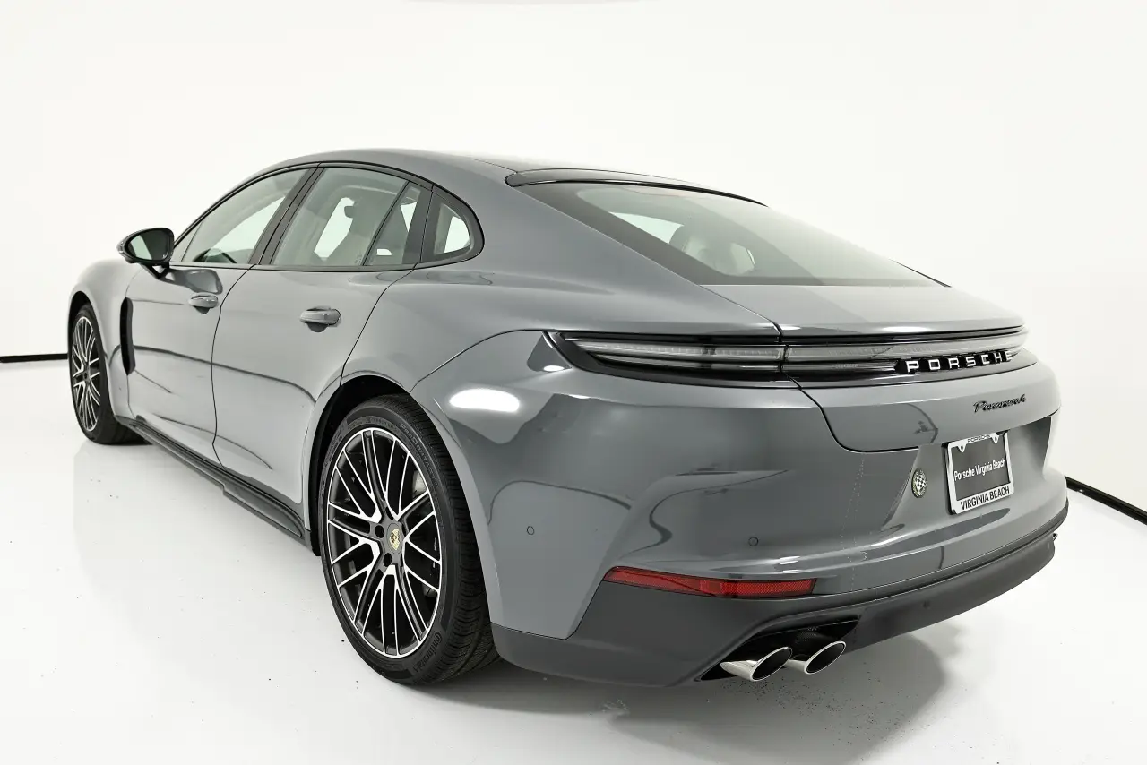 2026 Porsche Panamera Base - Photo 24