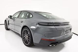 2026 Porsche Panamera Base - Photo 17