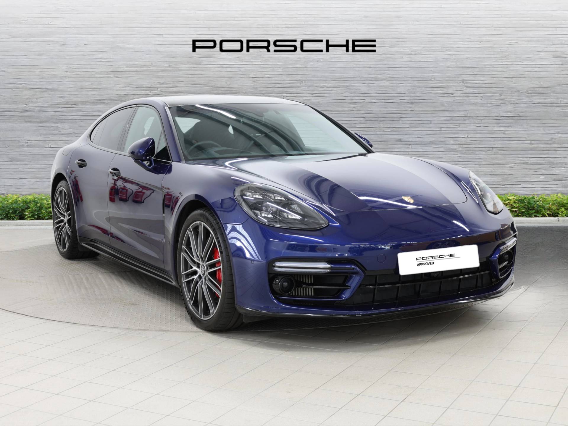 Panamera 4S, photo 1 of 68