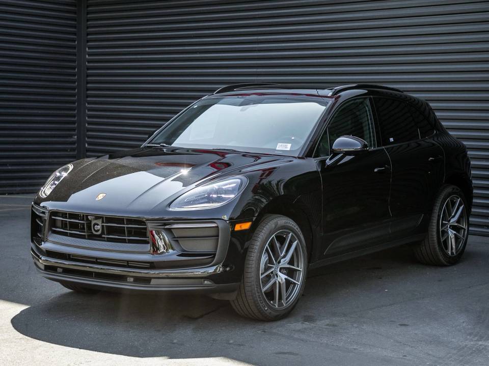 2026 Porsche Macan