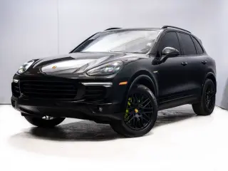 2017 Porsche Cayenne S E-Hybrid Platinum Edition