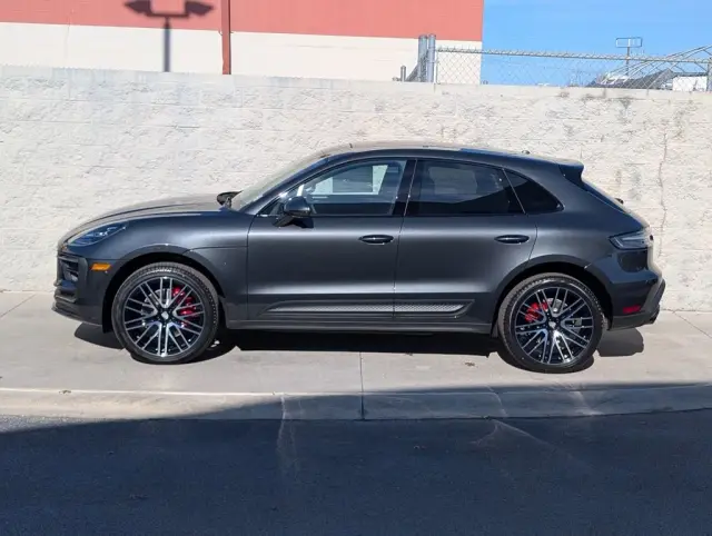 2026 Porsche Macan S - Photo 14