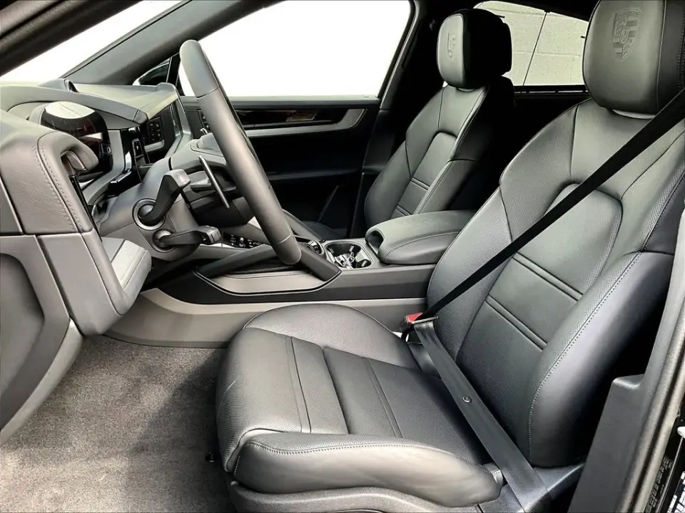 2026 Porsche Cayenne Coup S E-Hybrid - Photo 39