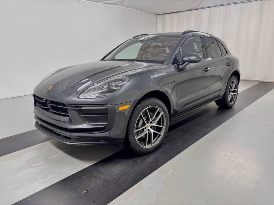 2026 Porsche Macan