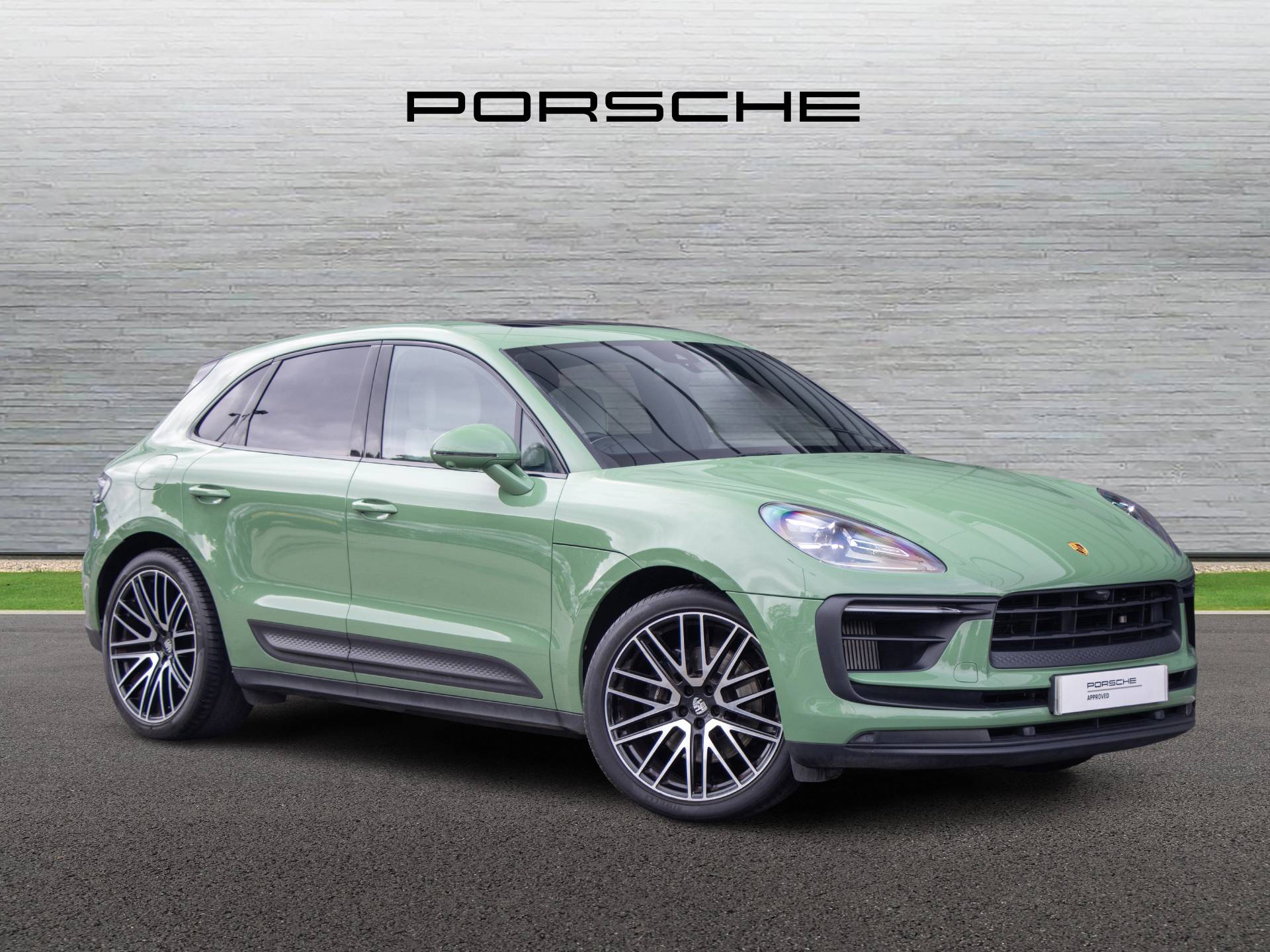 Macan S, photo 1 of 32