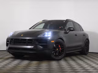 2021 Porsche Macan GTS's photo