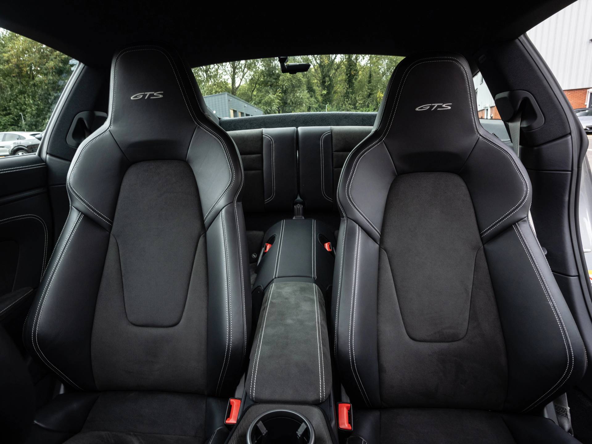 911 Carrera GTS, photo 45 of 45