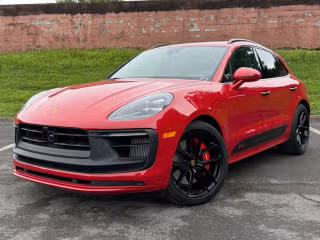 2026 Porsche Macan GTS's photo