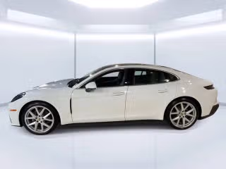 2026 Porsche Panamera Base - Photo 9