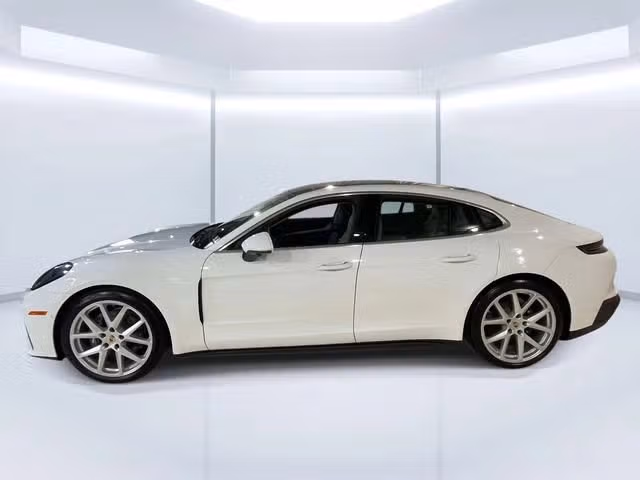 2026 Porsche Panamera Base - Photo 11