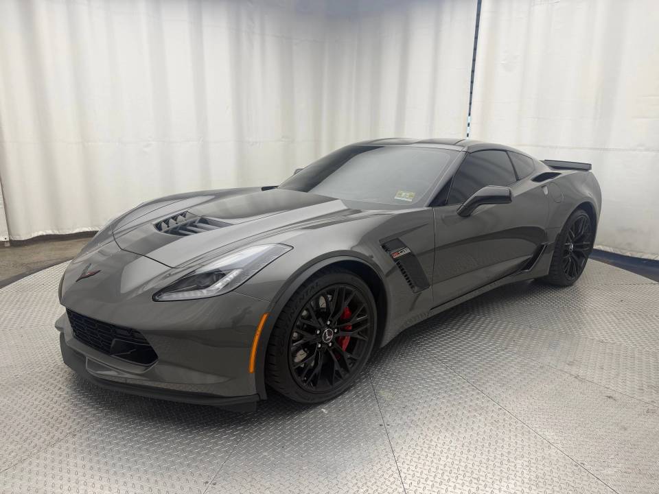 2015 Chevrolet Corvette Z06 2LZ RWD photo