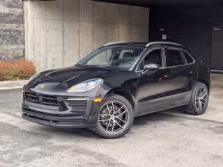 2026 Porsche Macan's photo