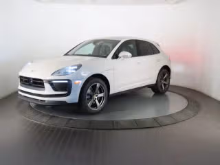 2023 Porsche Macan
