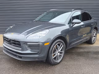2025 Porsche Macan