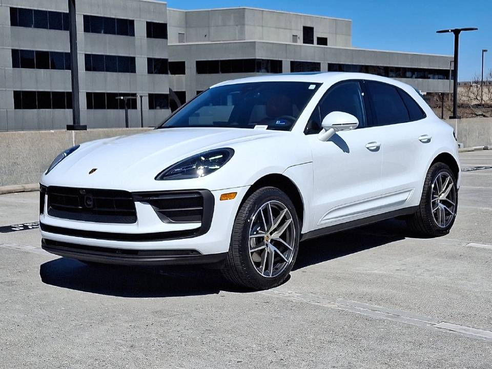 2026 Porsche Macan