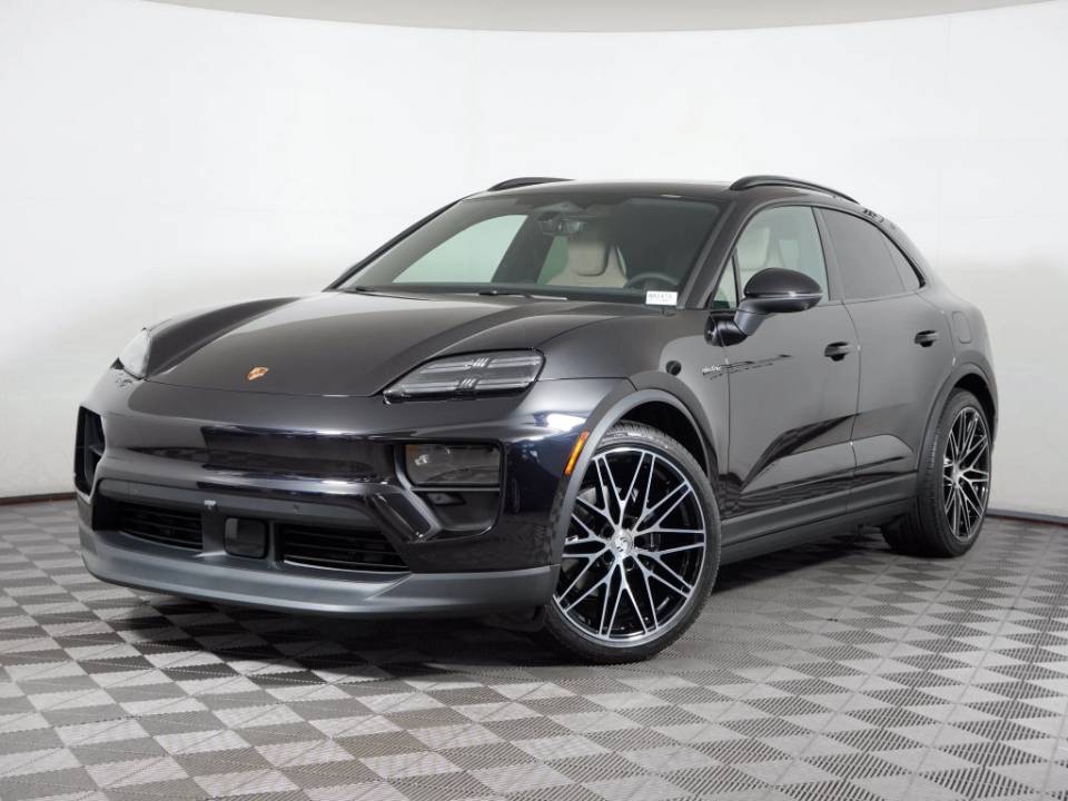 2026 Porsche Macan